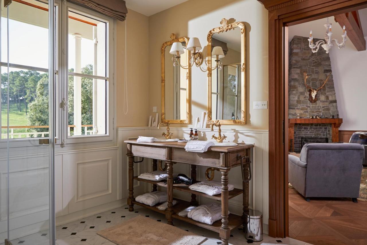 Chateau De Clotte & Suites Les Salles-de-Castillon Екстериор снимка