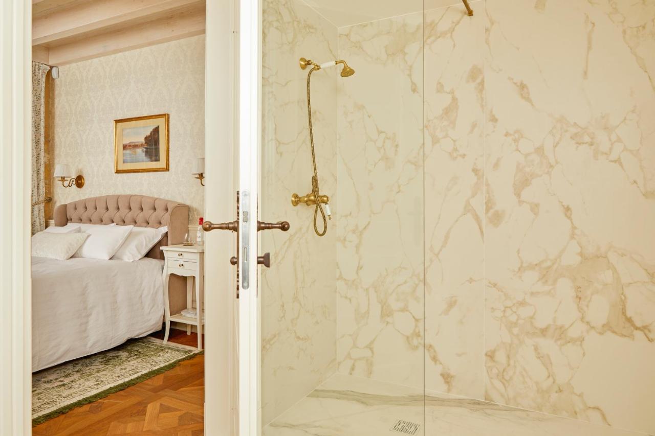 Chateau De Clotte & Suites Les Salles-de-Castillon Екстериор снимка